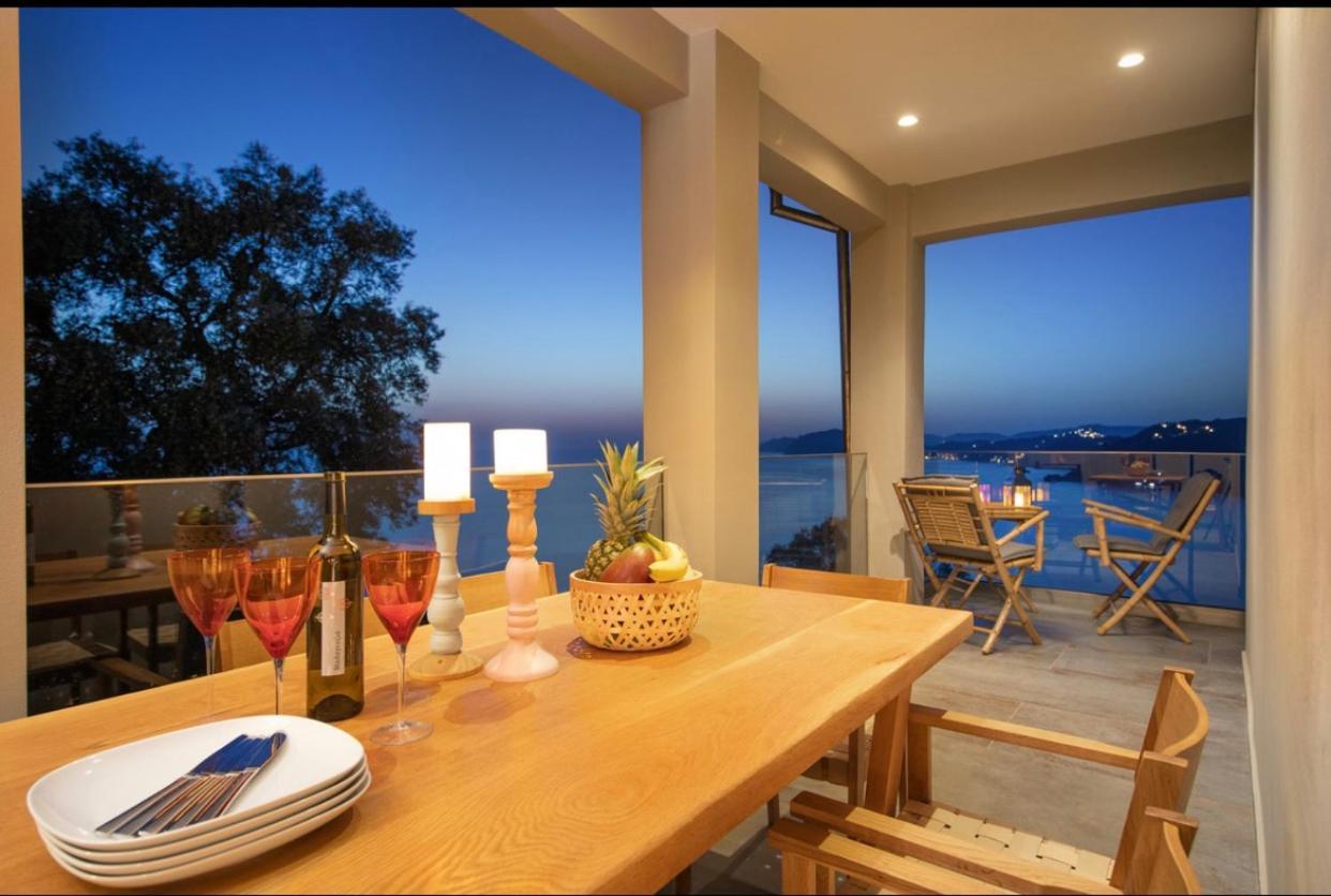 Irida Sunset Villa Pentati Ngoại thất bức ảnh